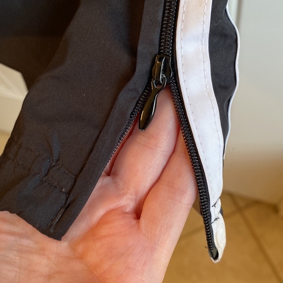 Adidas pants - Picture 6 of 6